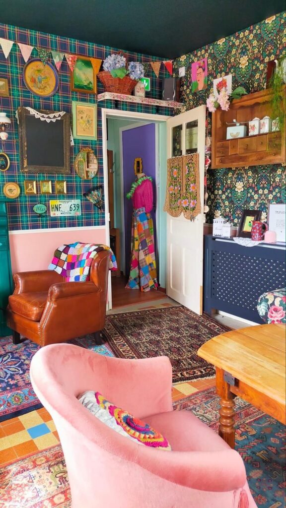 Photo du petit salon anglais Miss Goumard